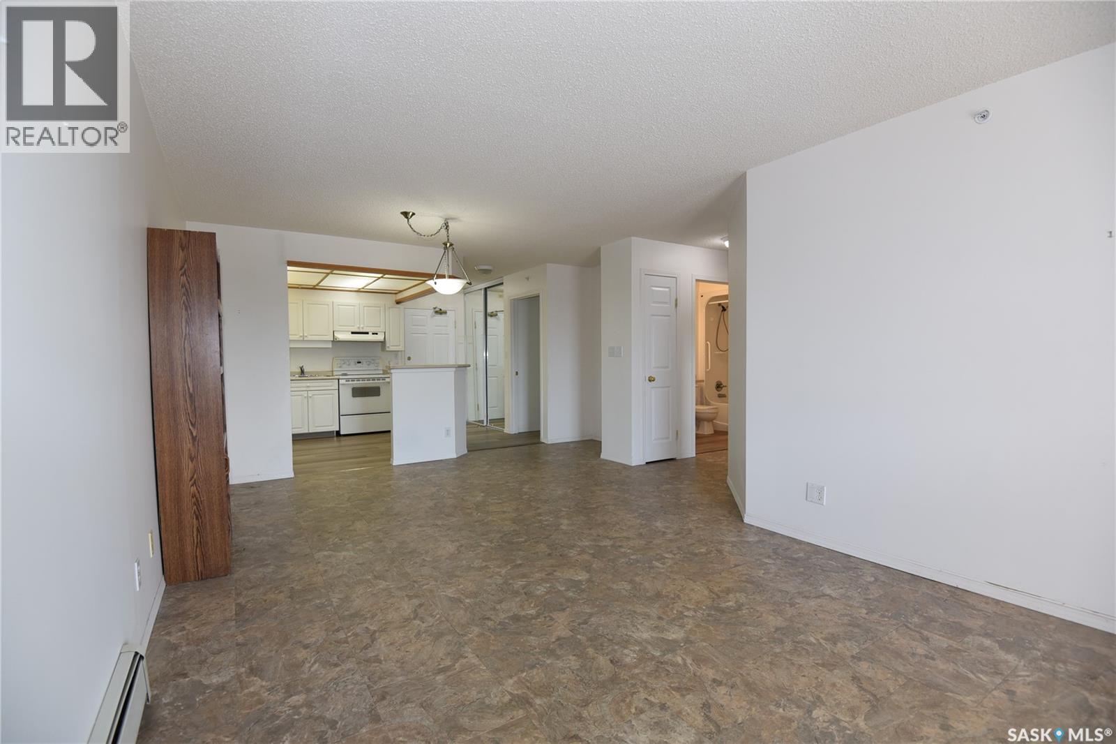 #407 220 1st STREET E - 11