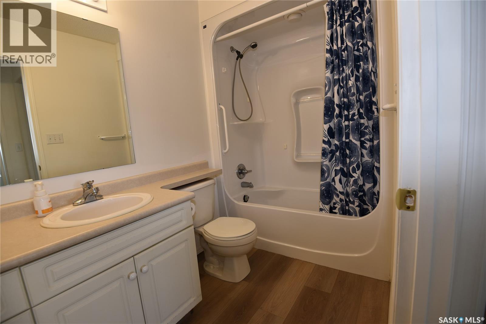 #407 220 1st STREET E - 17