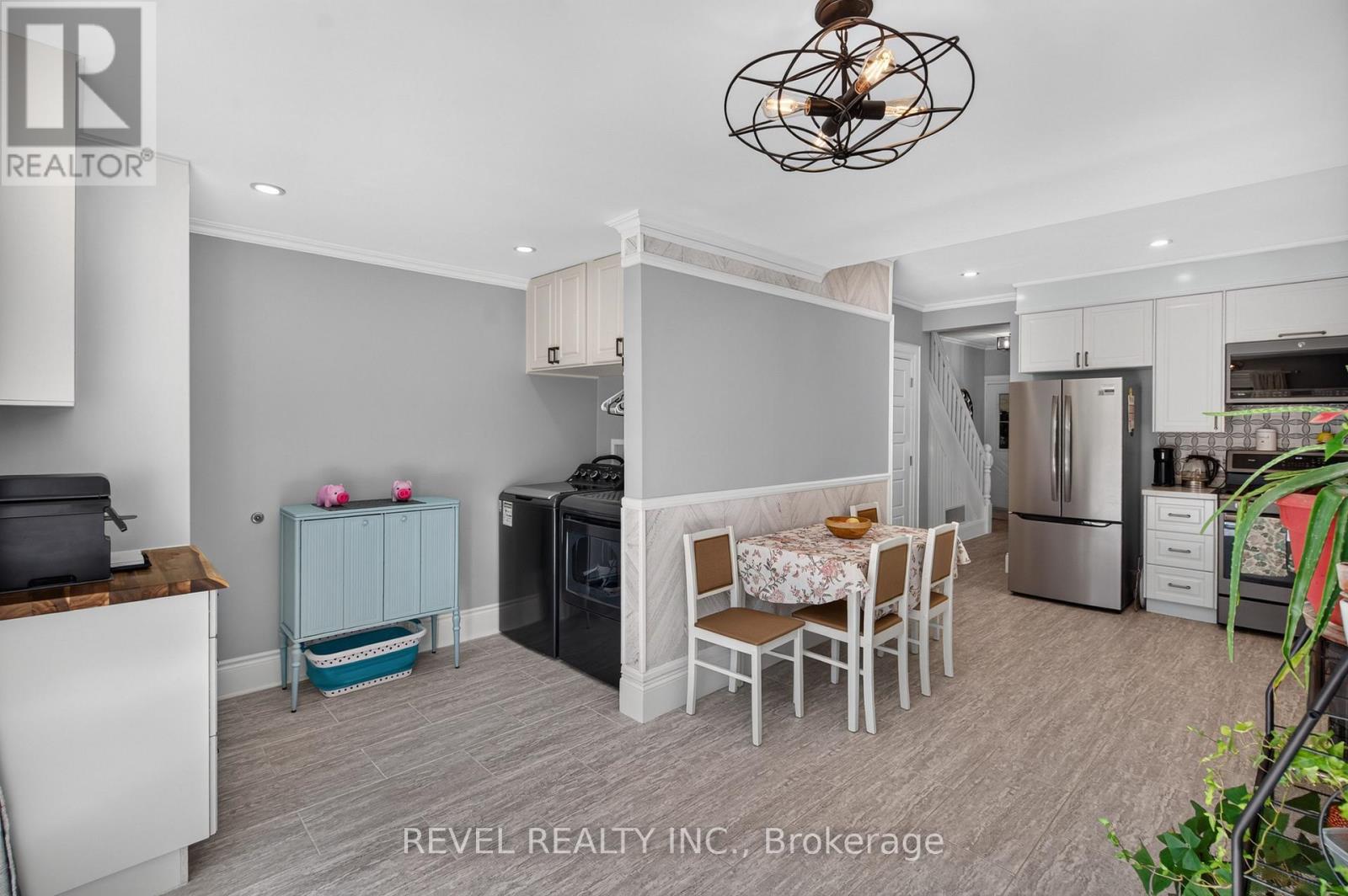 9 DAVIDSON STREET - 11