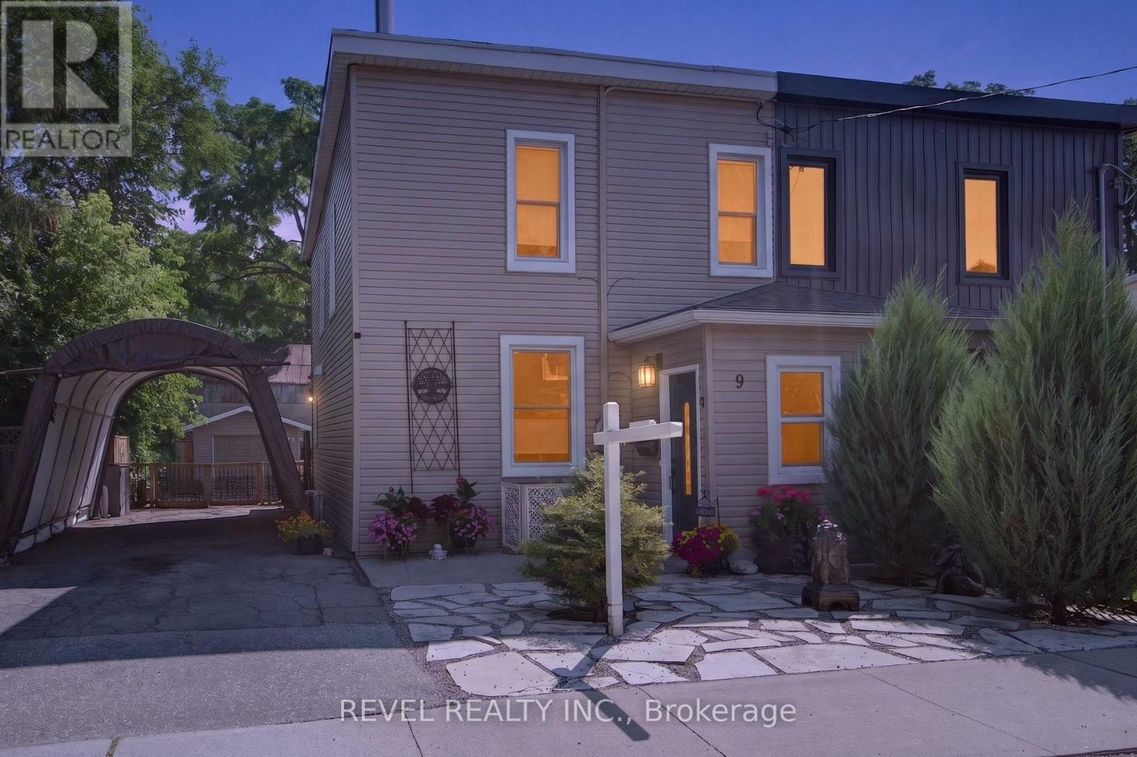 9 DAVIDSON STREET - 2