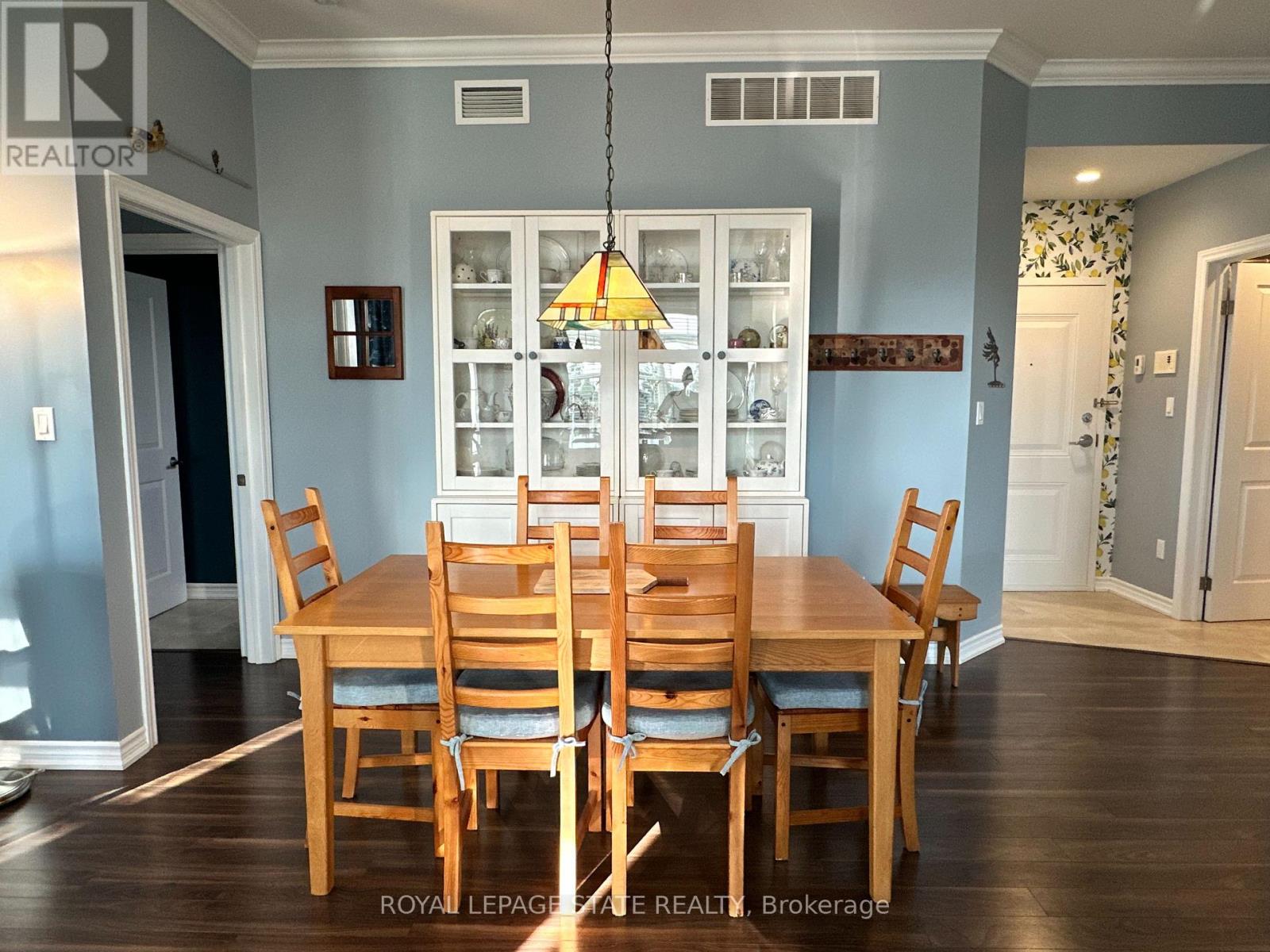 #307 14 SAUNDERS DRIVE - 16