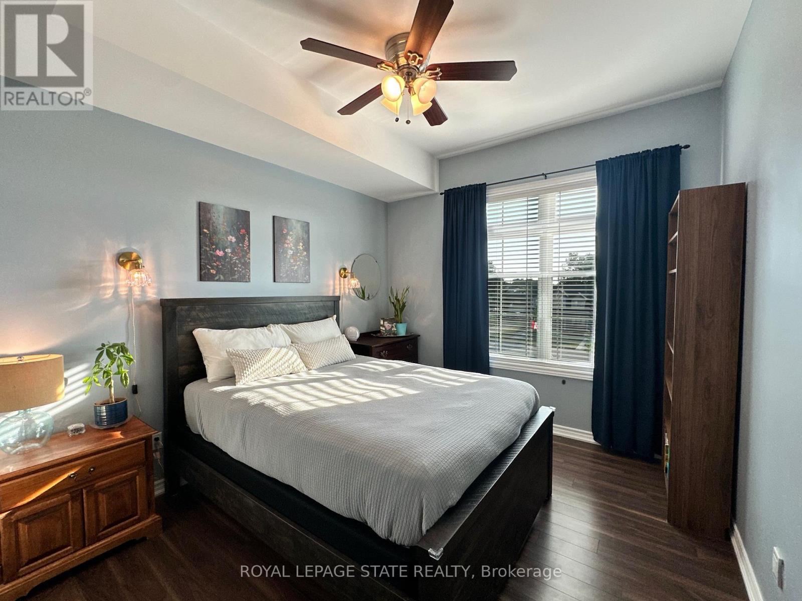 #307 14 SAUNDERS DRIVE - 22