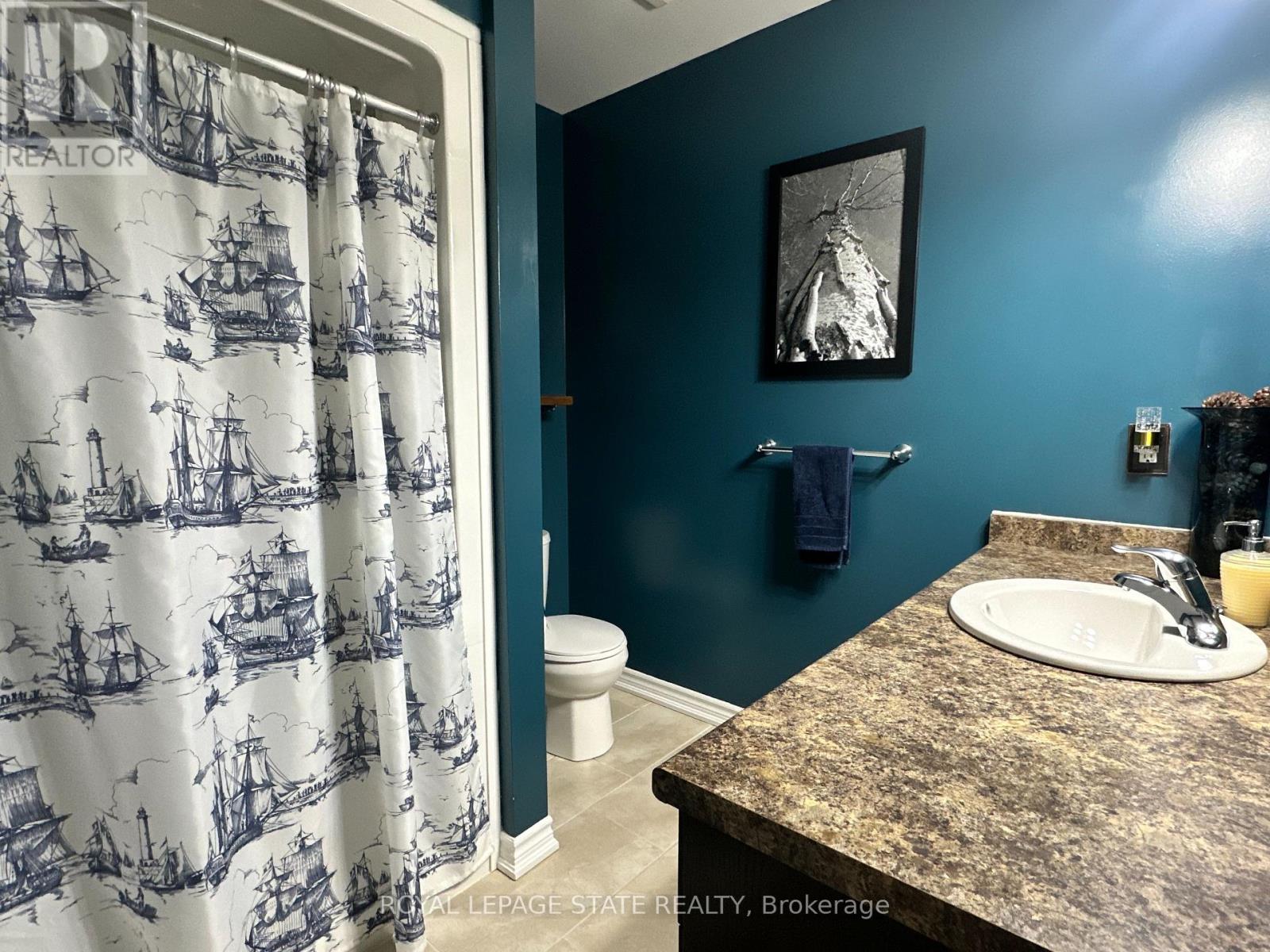 #307 14 SAUNDERS DRIVE - 26