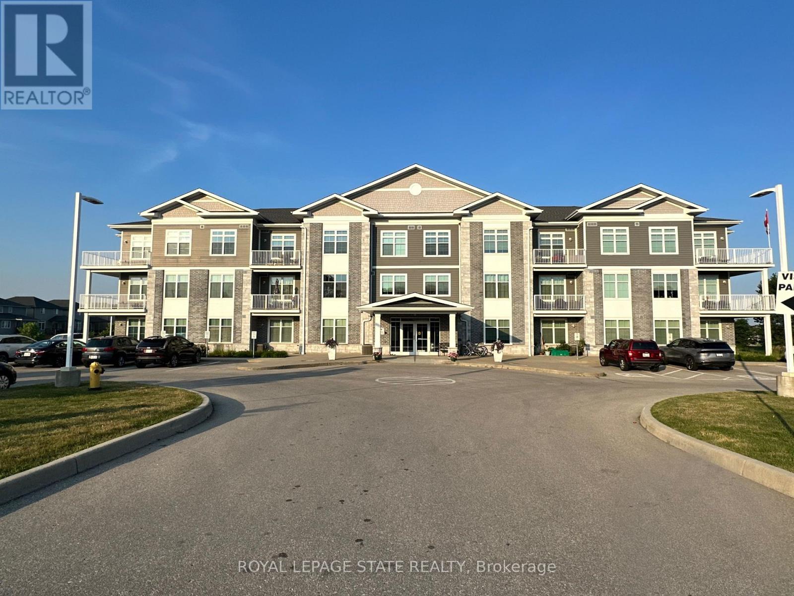 #307 14 SAUNDERS DRIVE - 5
