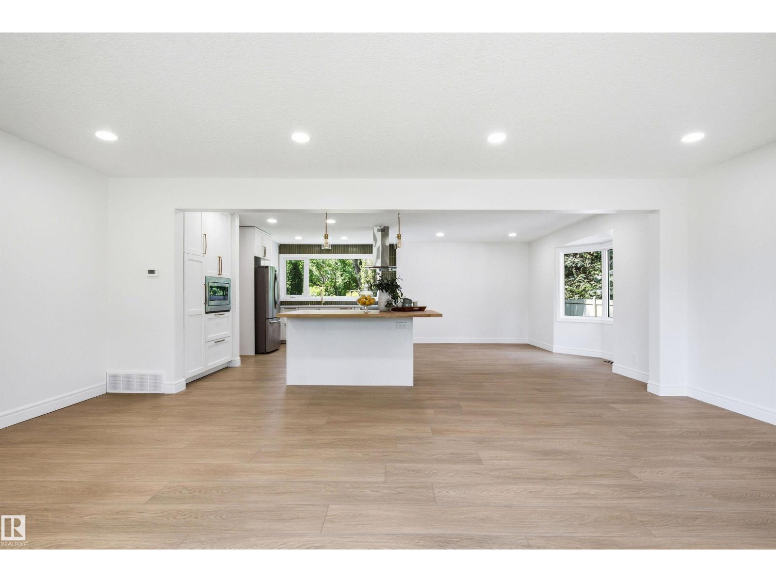 14335 47 AV NW - 13