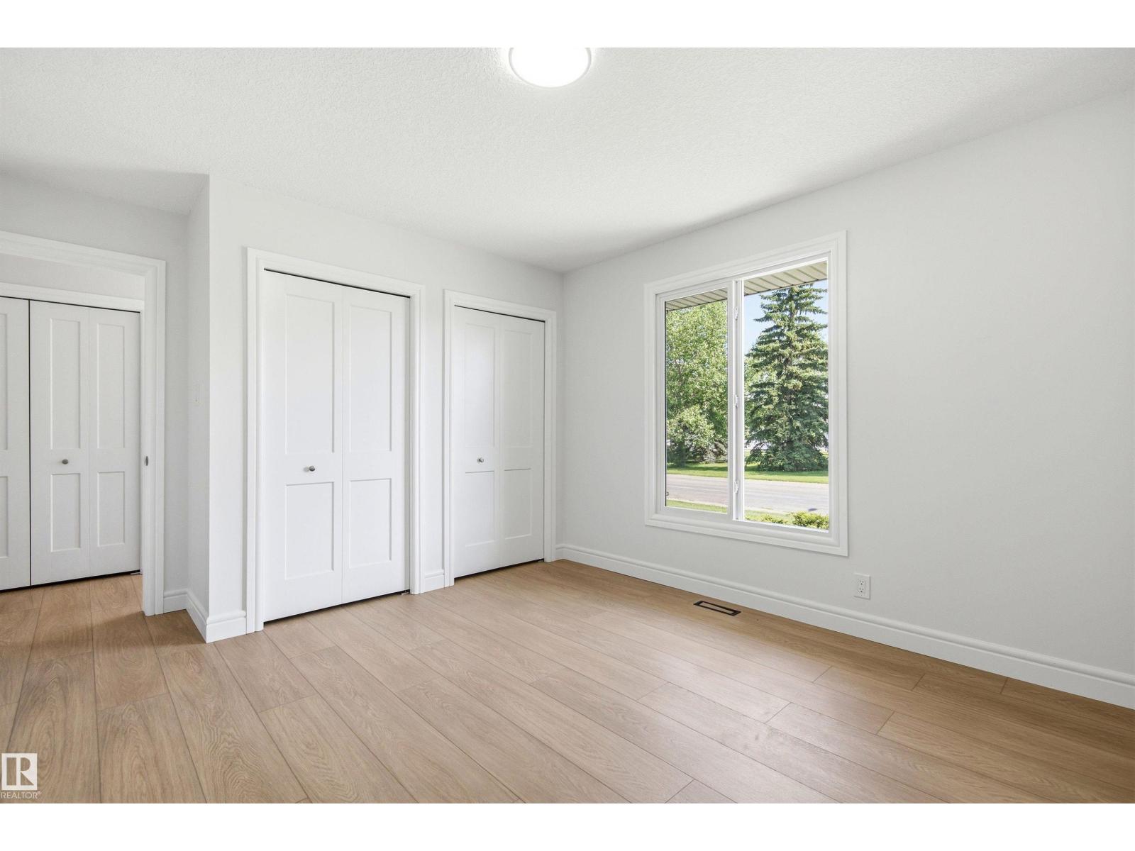 14335 47 AV NW - 19