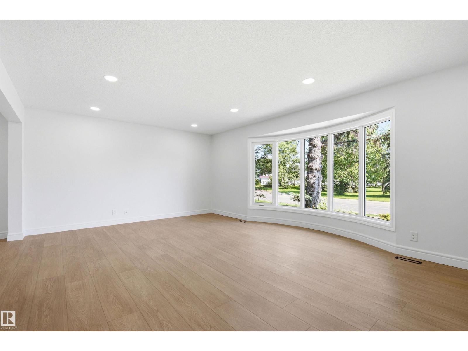 14335 47 AV NW - 25