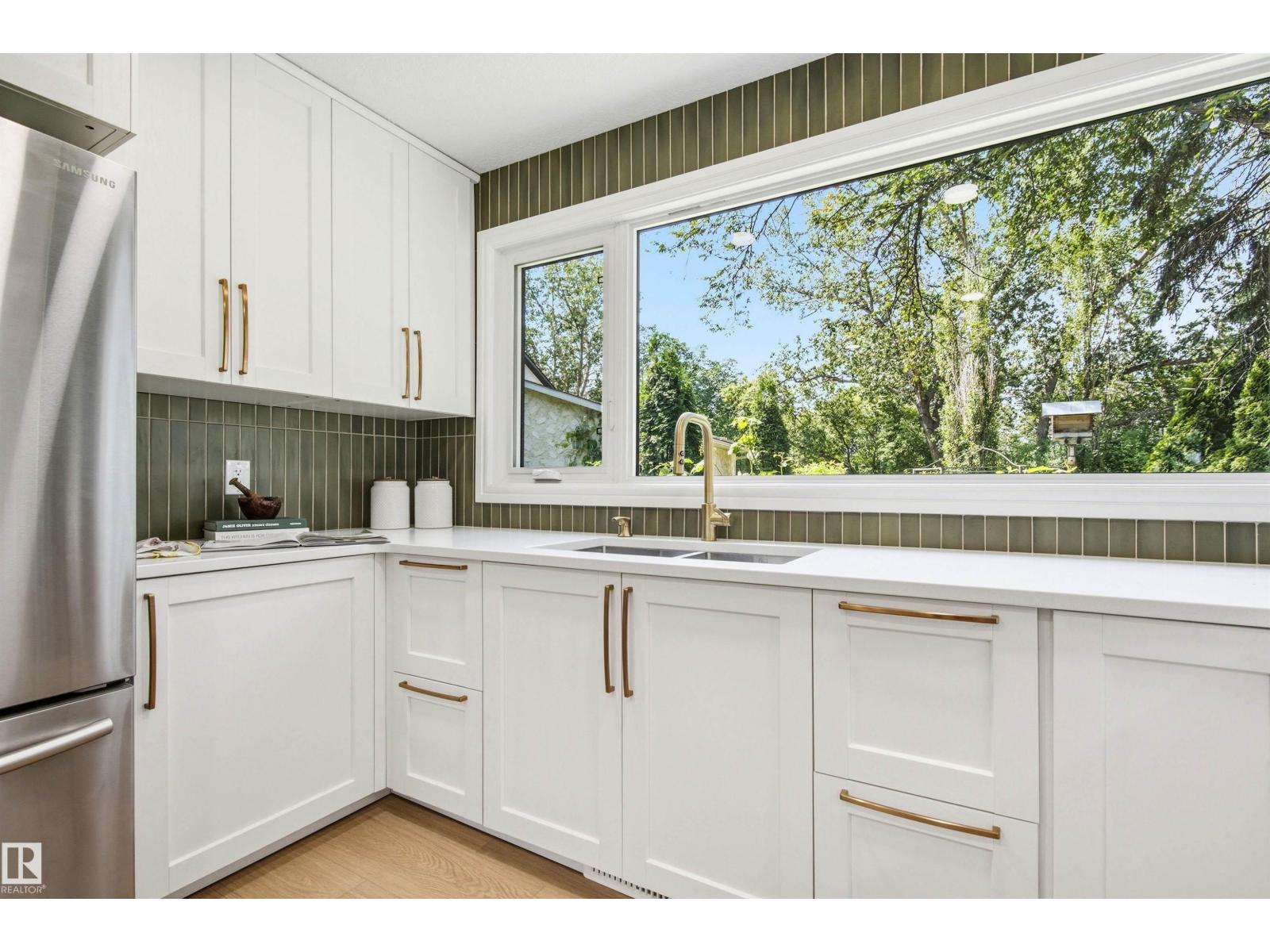 14335 47 AV NW - 4