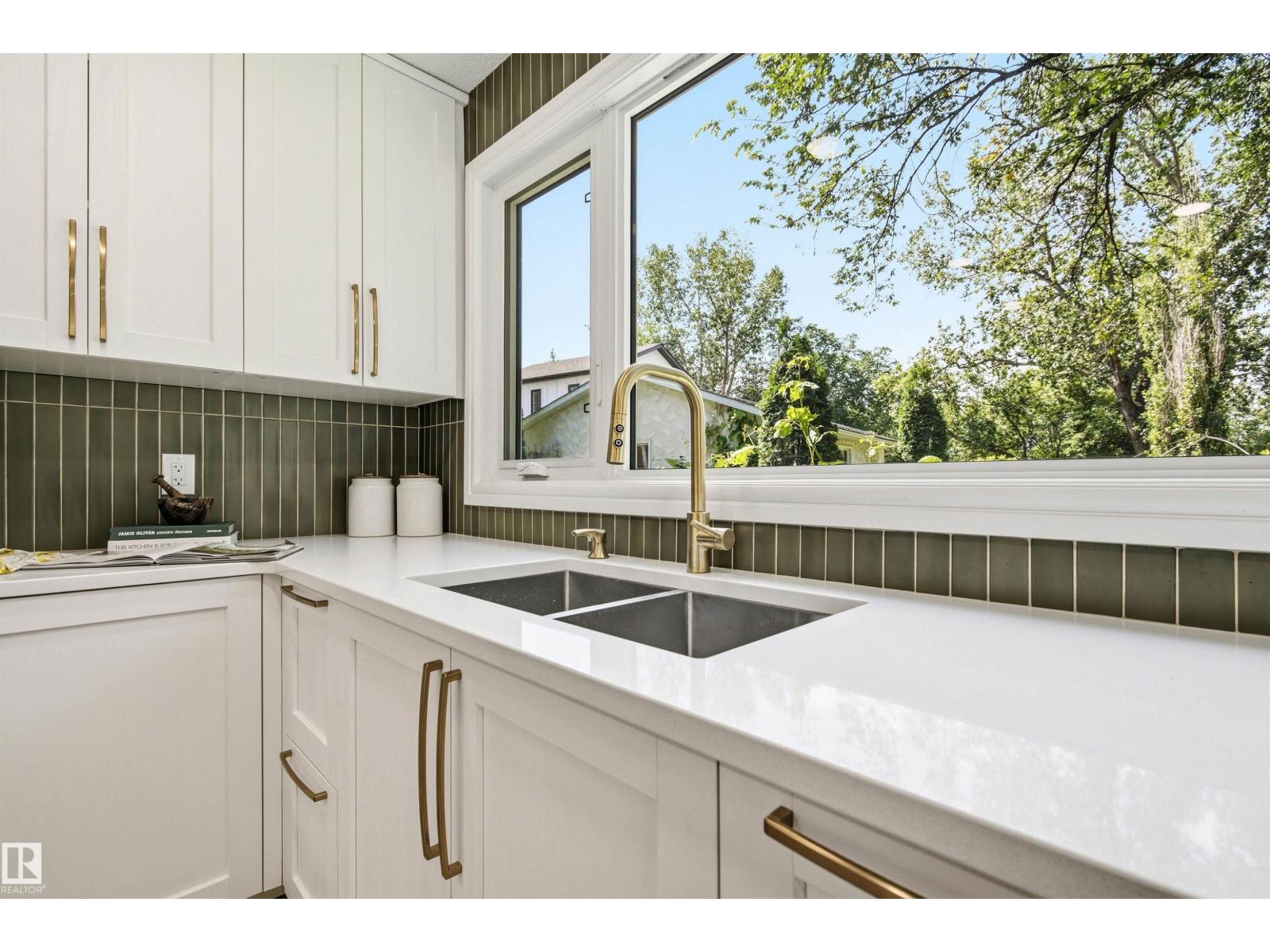 14335 47 AV NW - 5