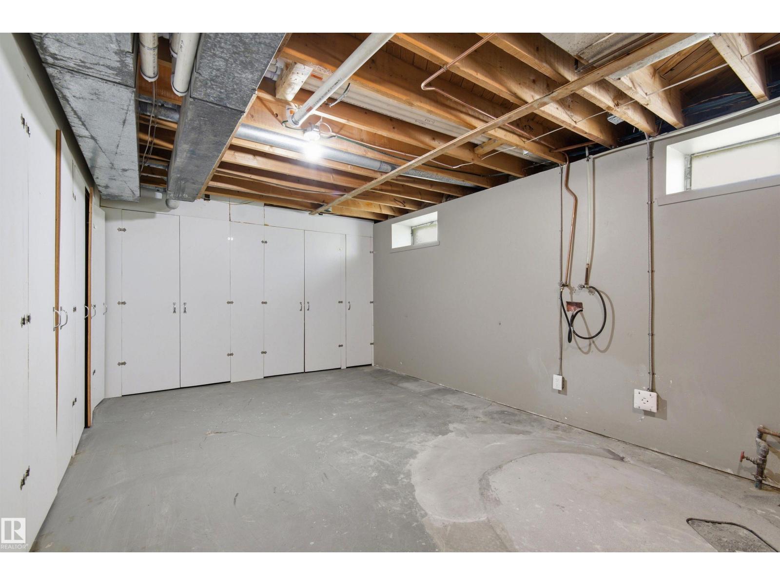 14335 47 AV NW - 54
