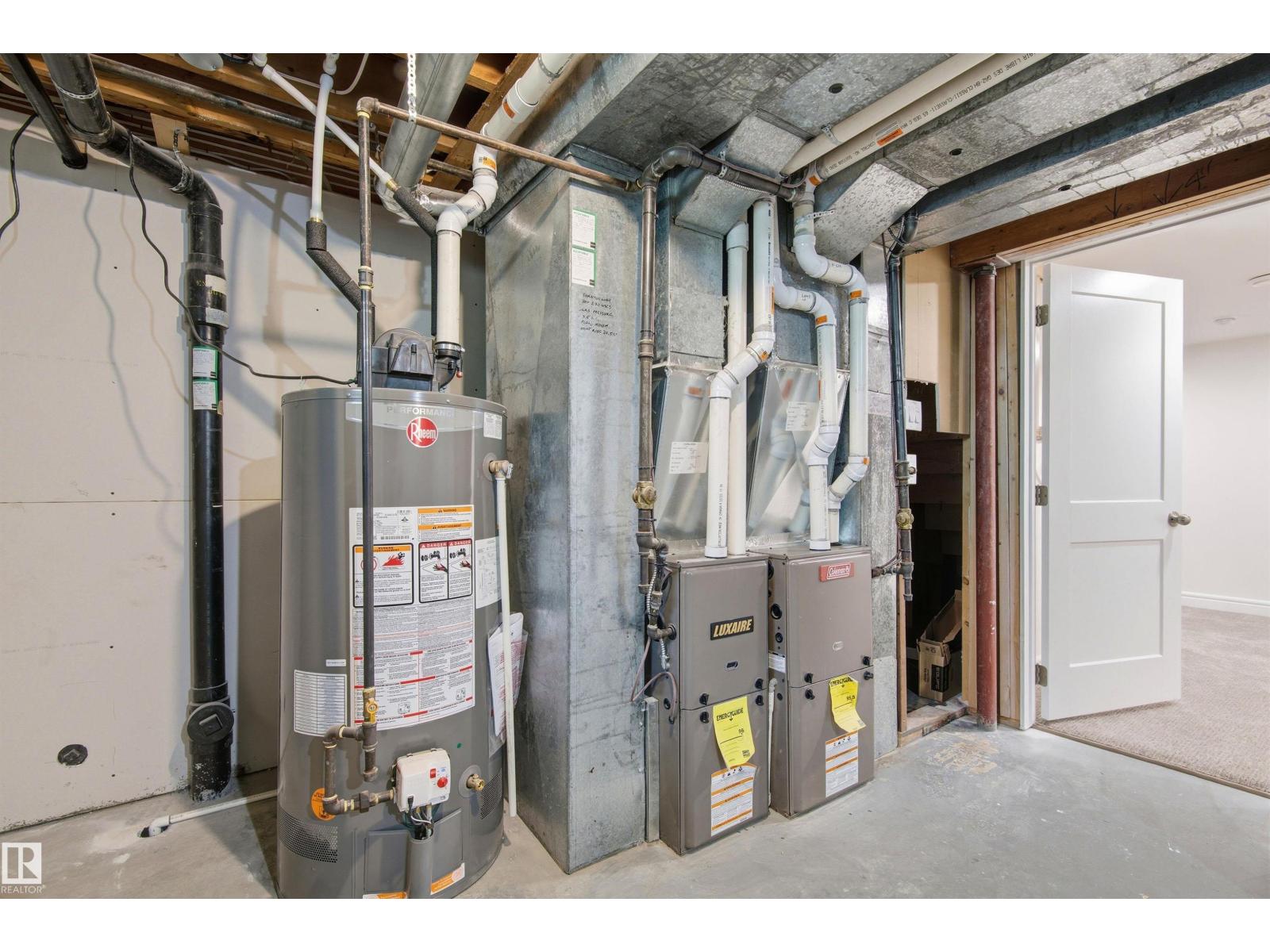 14335 47 AV NW - 57