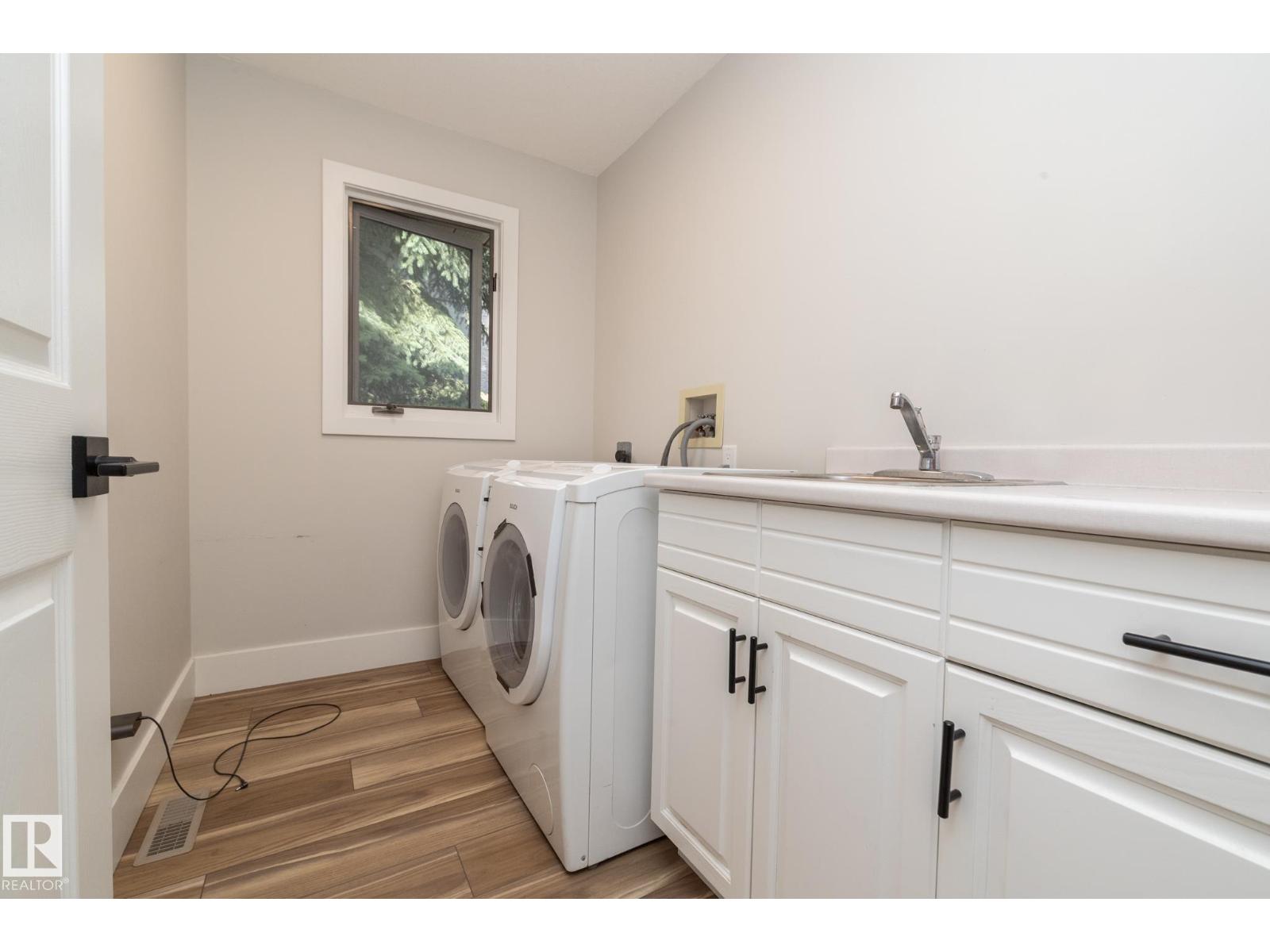 808 HEPBURN AV NW - 15