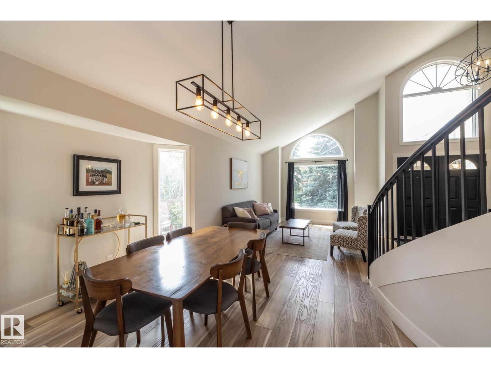 808 HEPBURN AV NW - 9