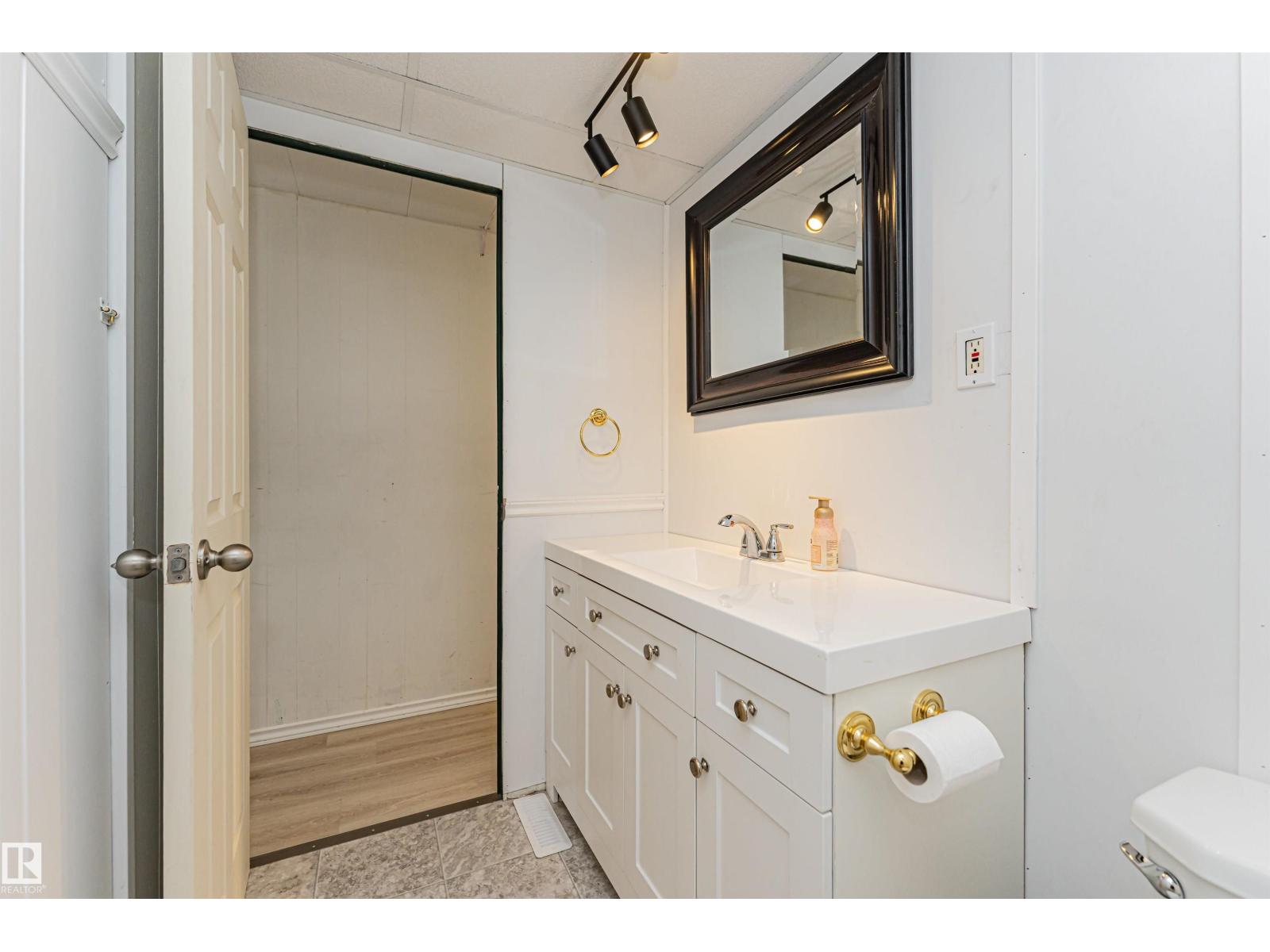 30 10401 101 A ST - 18