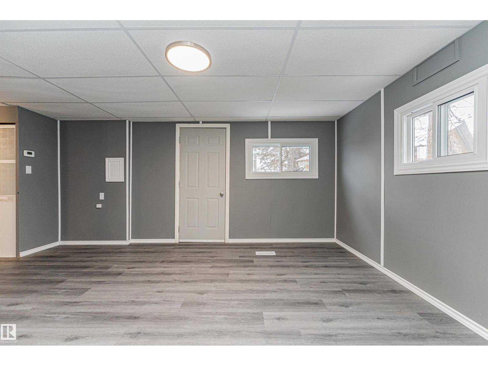 30 10401 101 A ST - 28