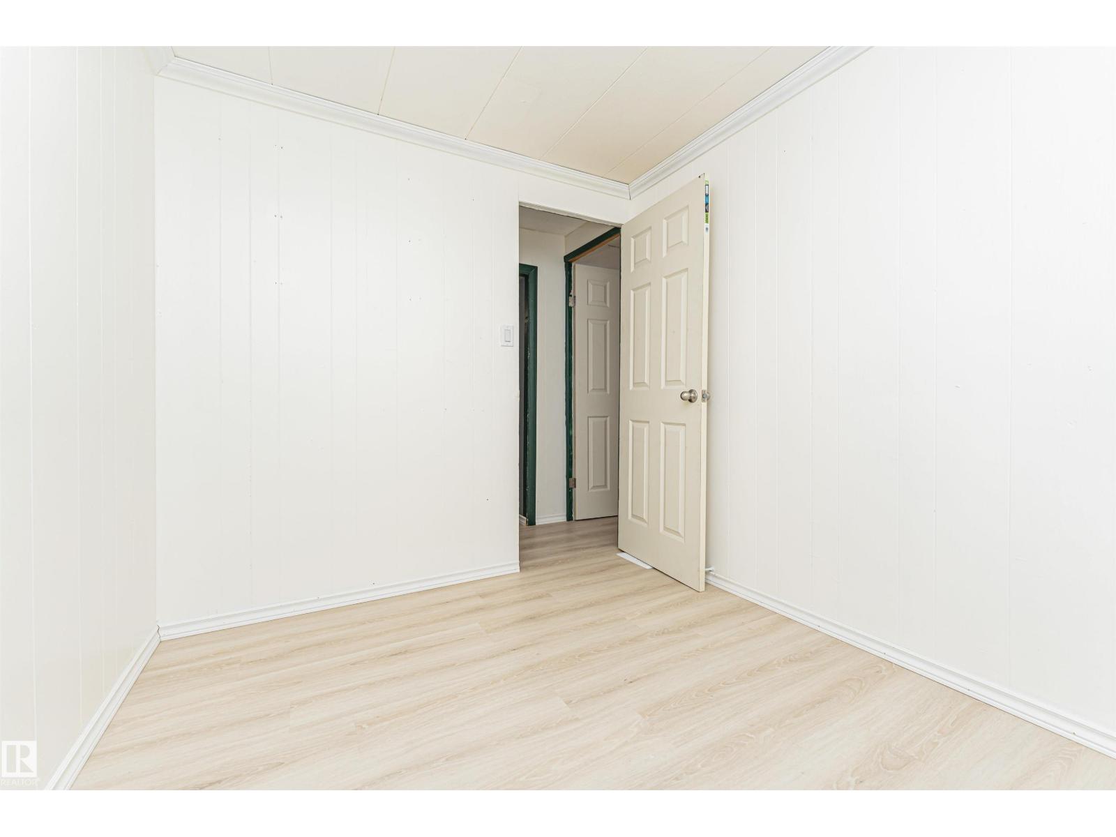 30 10401 101 A ST - 22