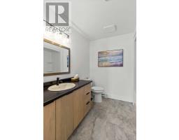 36 Middle Ledge Drive thumbnail 18