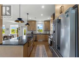36 Middle Ledge Drive thumbnail 7