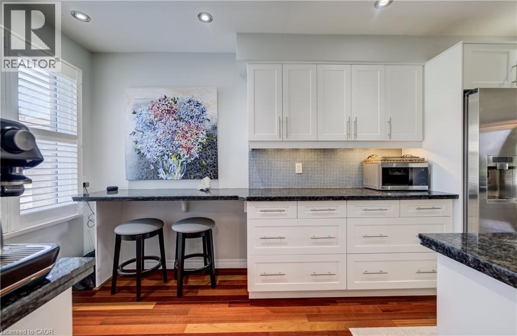 #35 375 KINGSCOURT Drive - 6