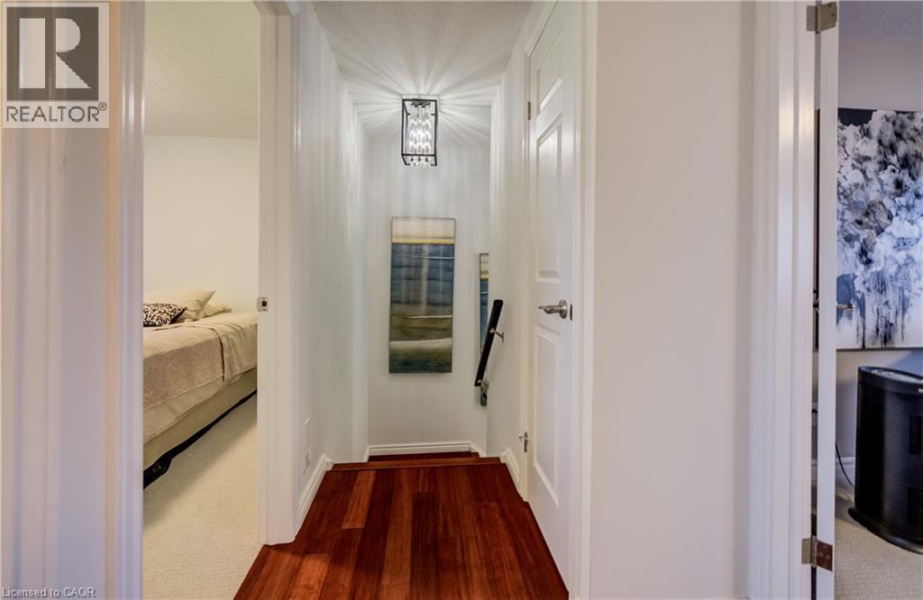 #35 375 KINGSCOURT Drive - 16