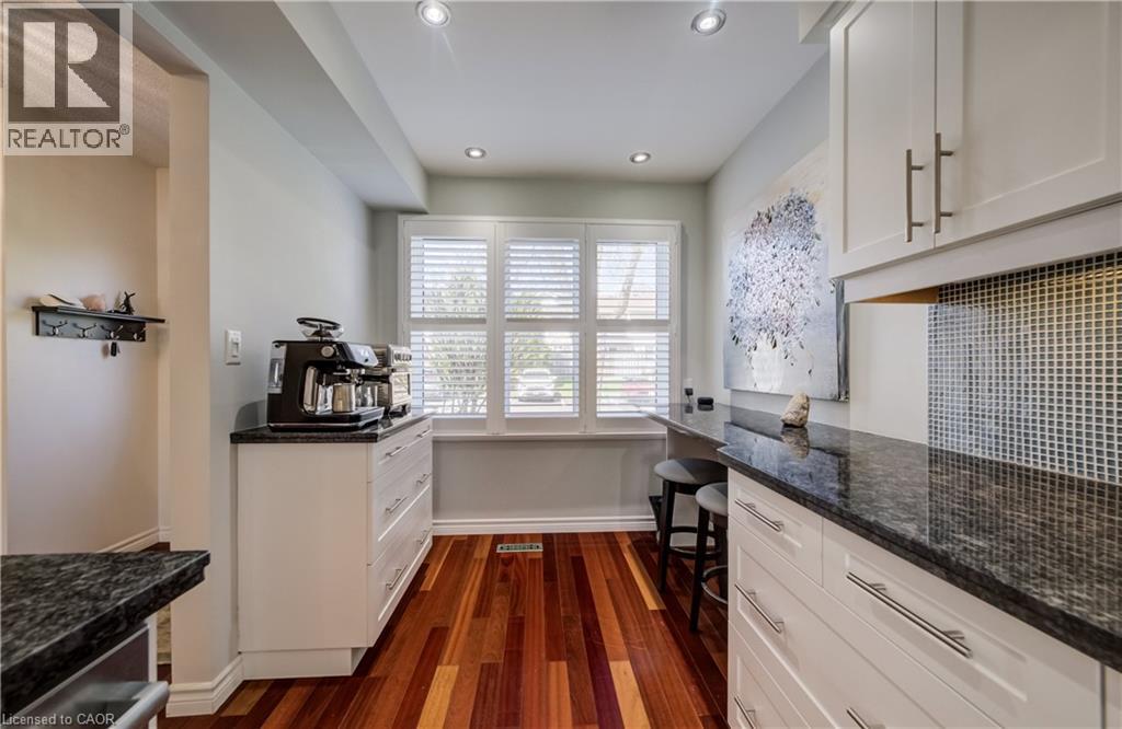 #35 375 KINGSCOURT Drive - 7
