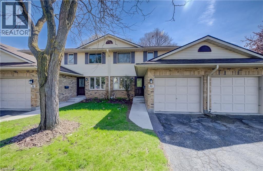 #35 375 KINGSCOURT Drive - 1