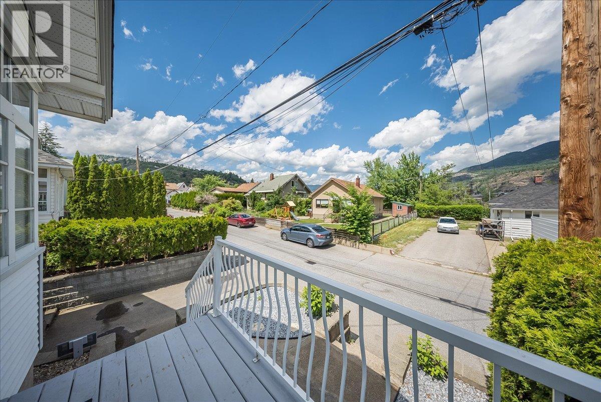 426 Austad Lane - 27