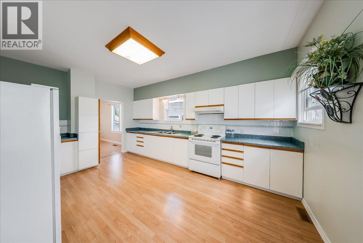 426 Austad Lane - 10