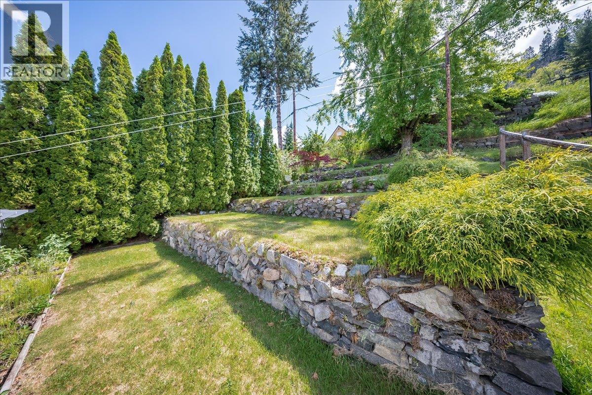 426 Austad Lane - 32