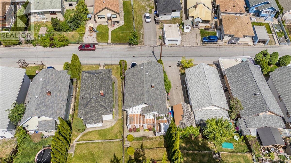 426 Austad Lane - 38