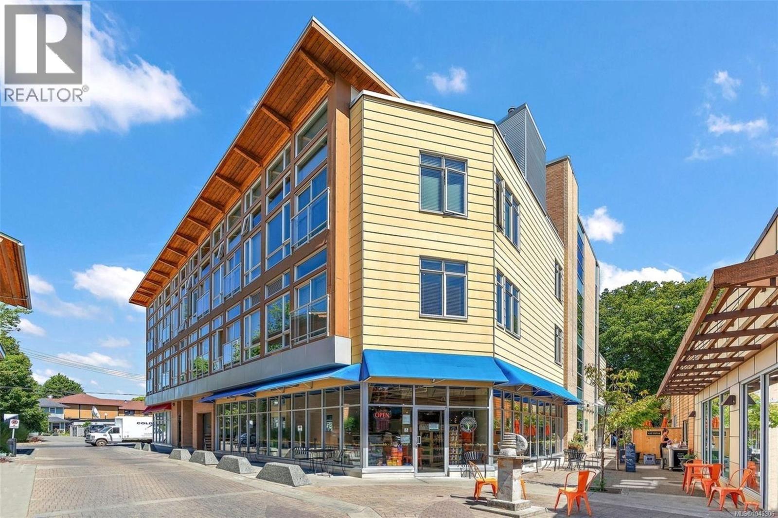211 240 Cook Street, Victoria
