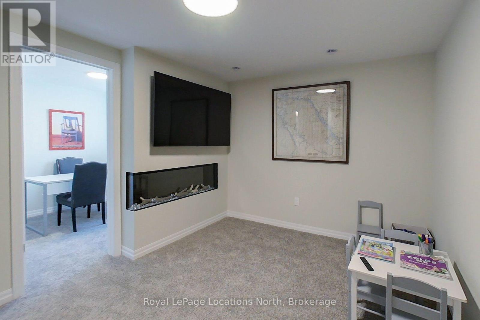 6 DRIFTWOOD LANE - 33
