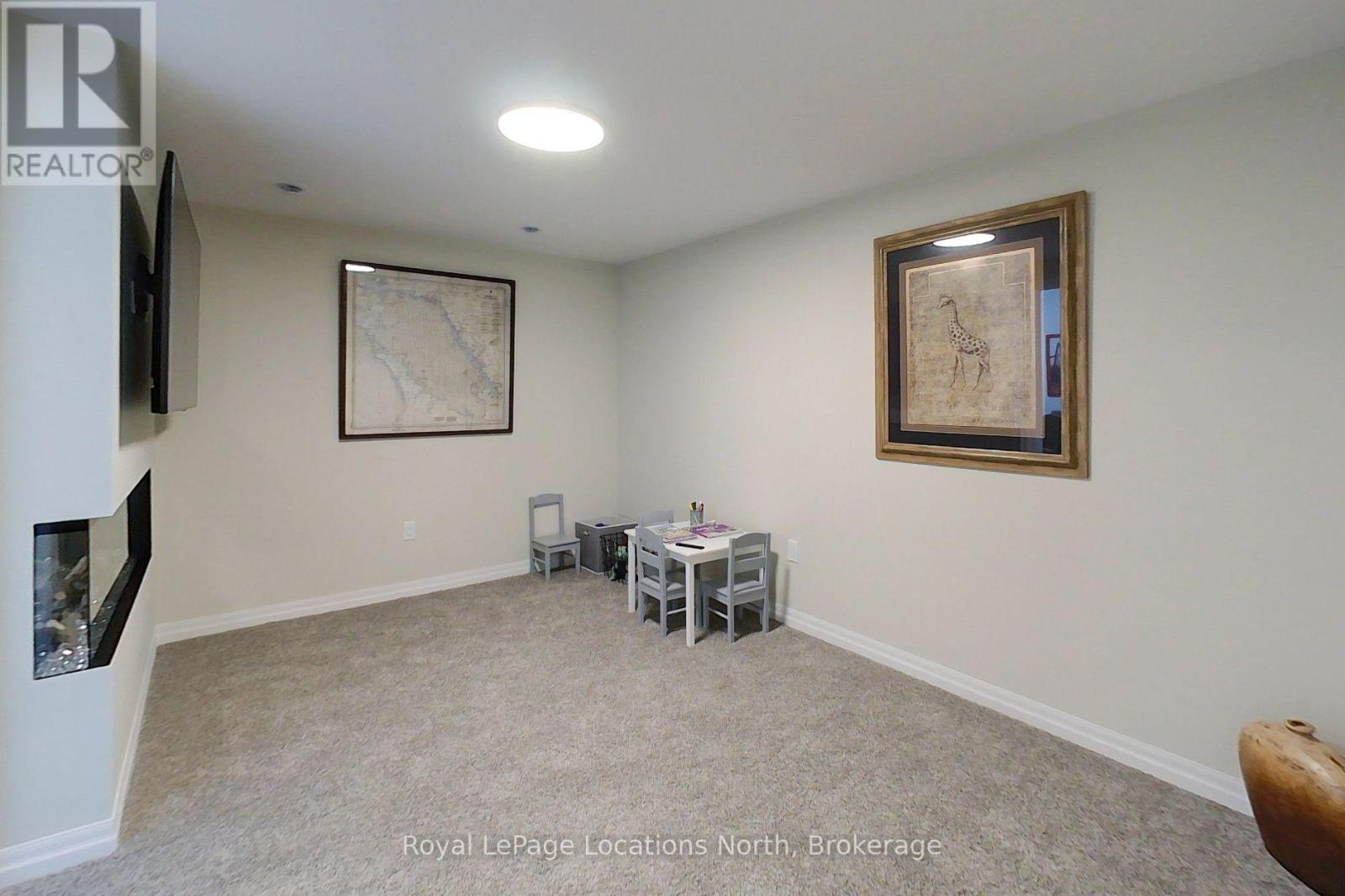 6 DRIFTWOOD LANE - 32