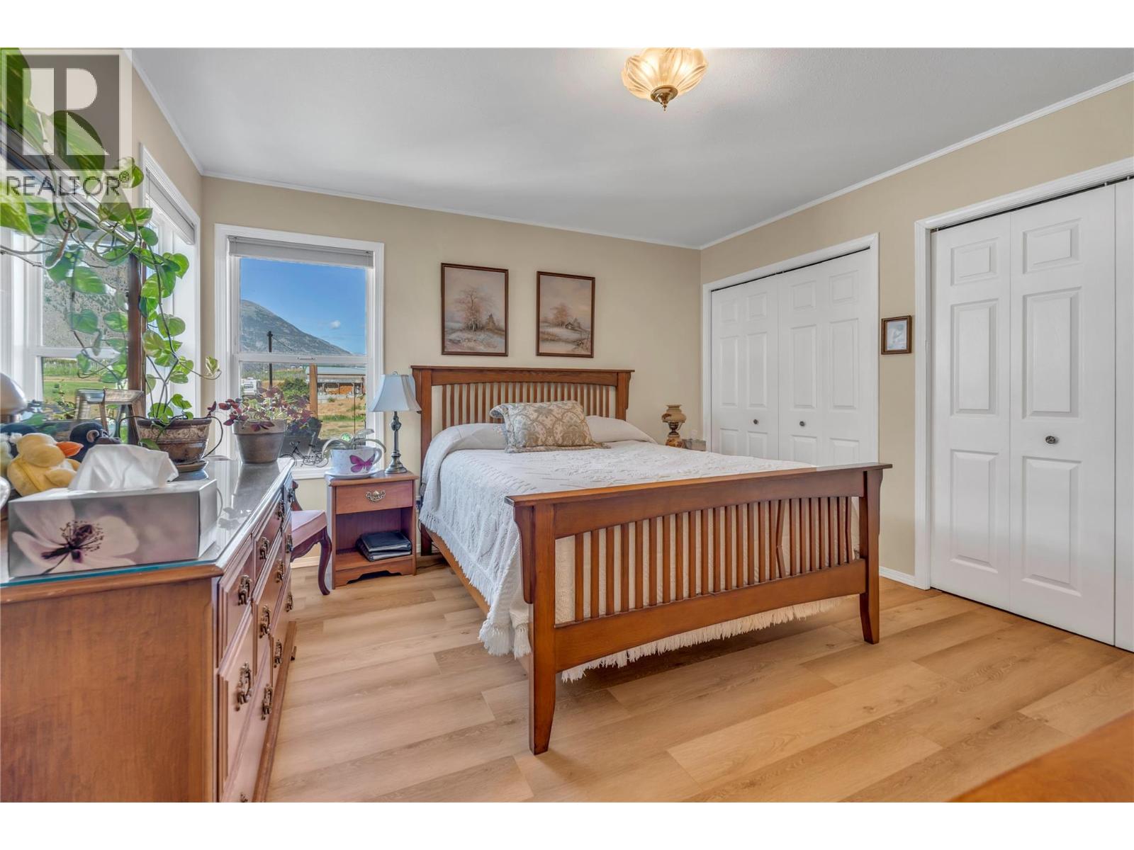 #1 522 Vansanten Road - 19