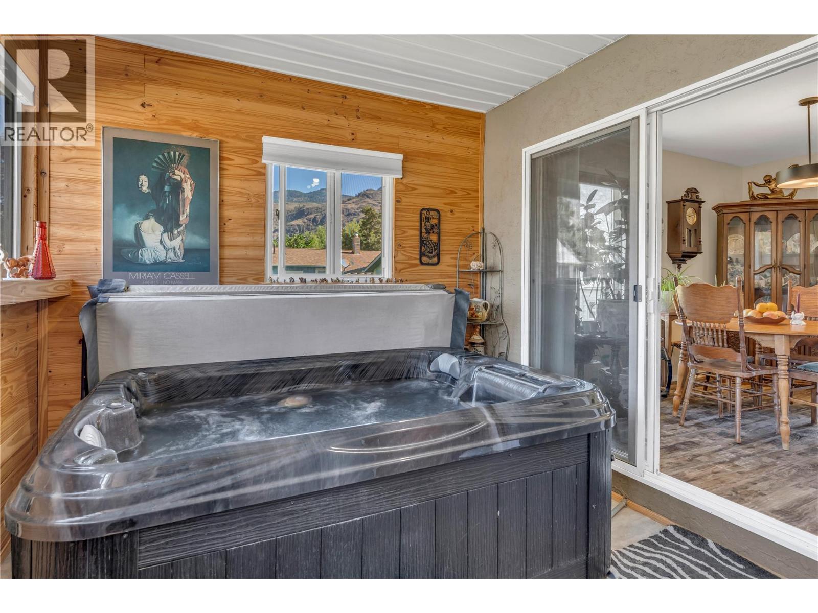 #1 522 Vansanten Road - 23