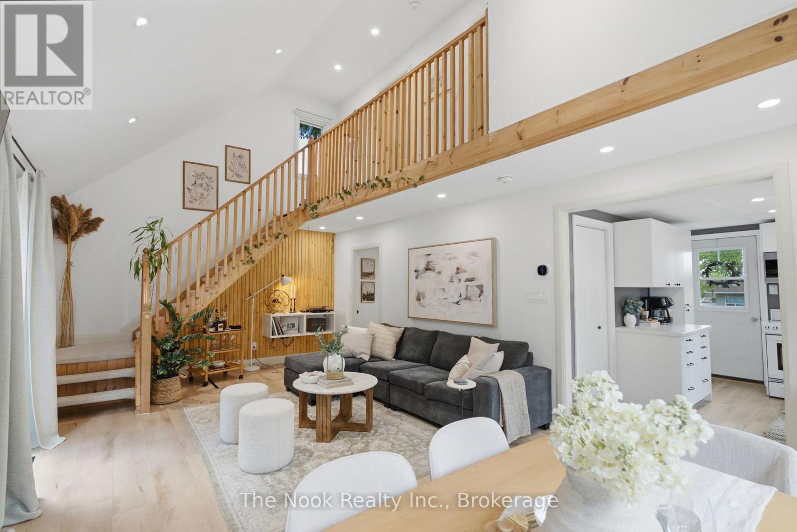 30 LAKEVIEW AVENUE - Image 10
