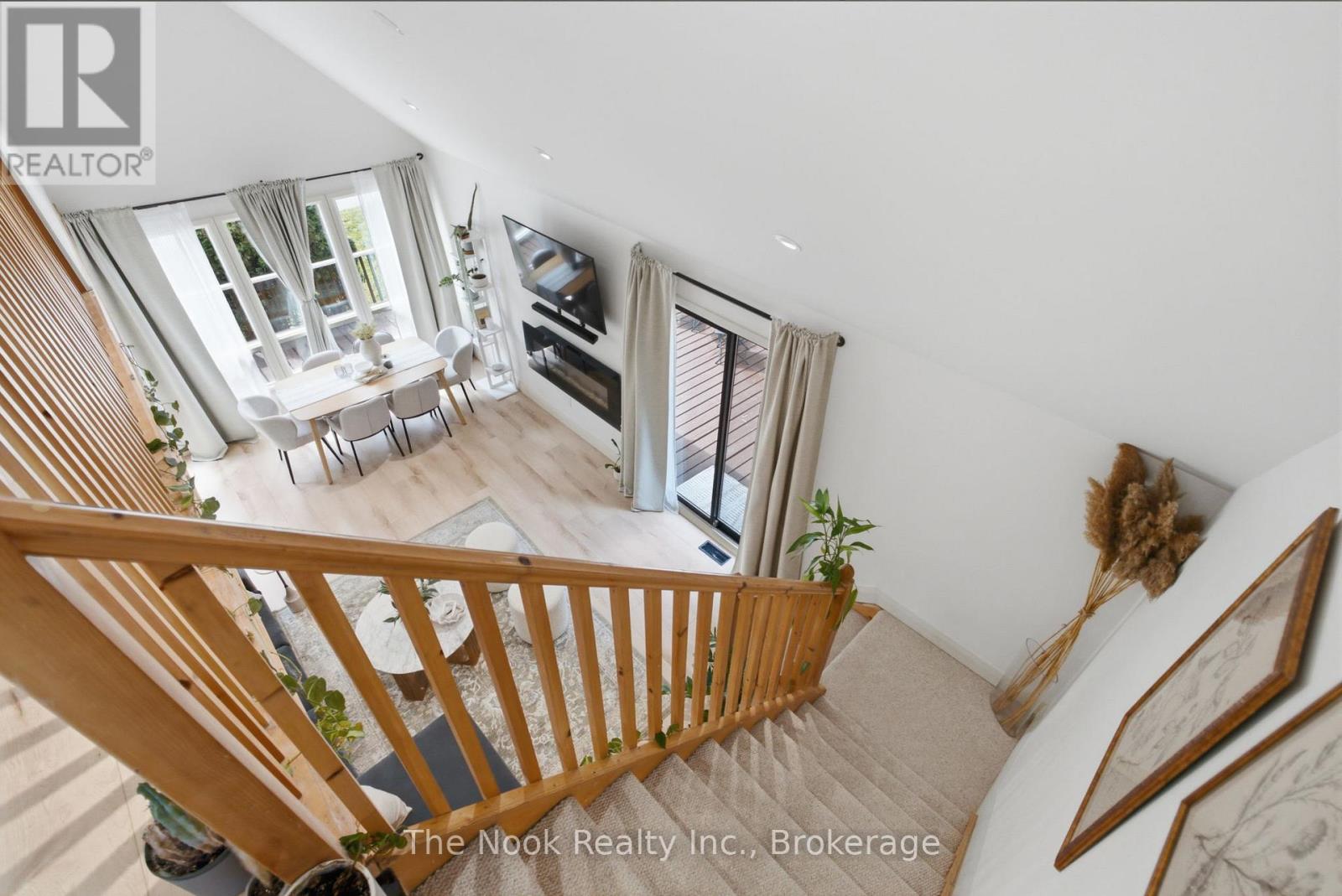30 LAKEVIEW AVENUE - Image 26