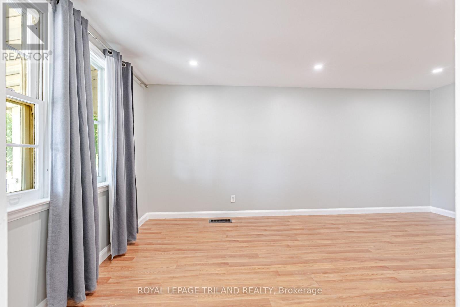 796 FLEET STREET - Image 18