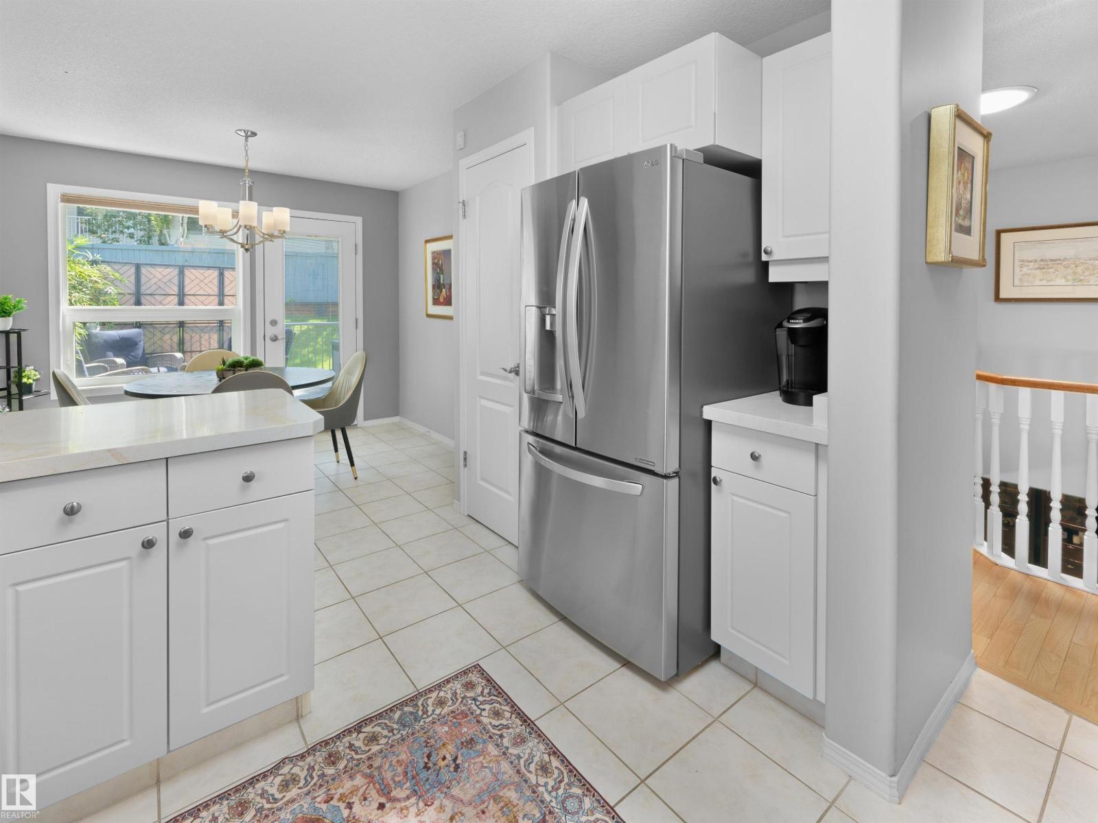 #124 215 BLACKBURN DR E SW - 9