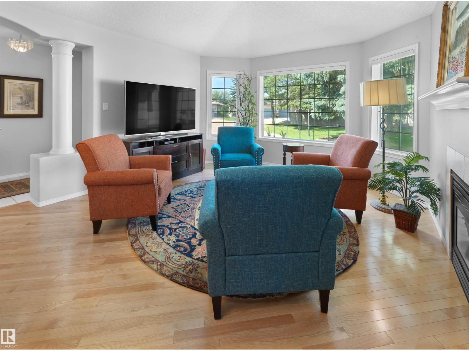 #124 215 BLACKBURN DR E SW - 6