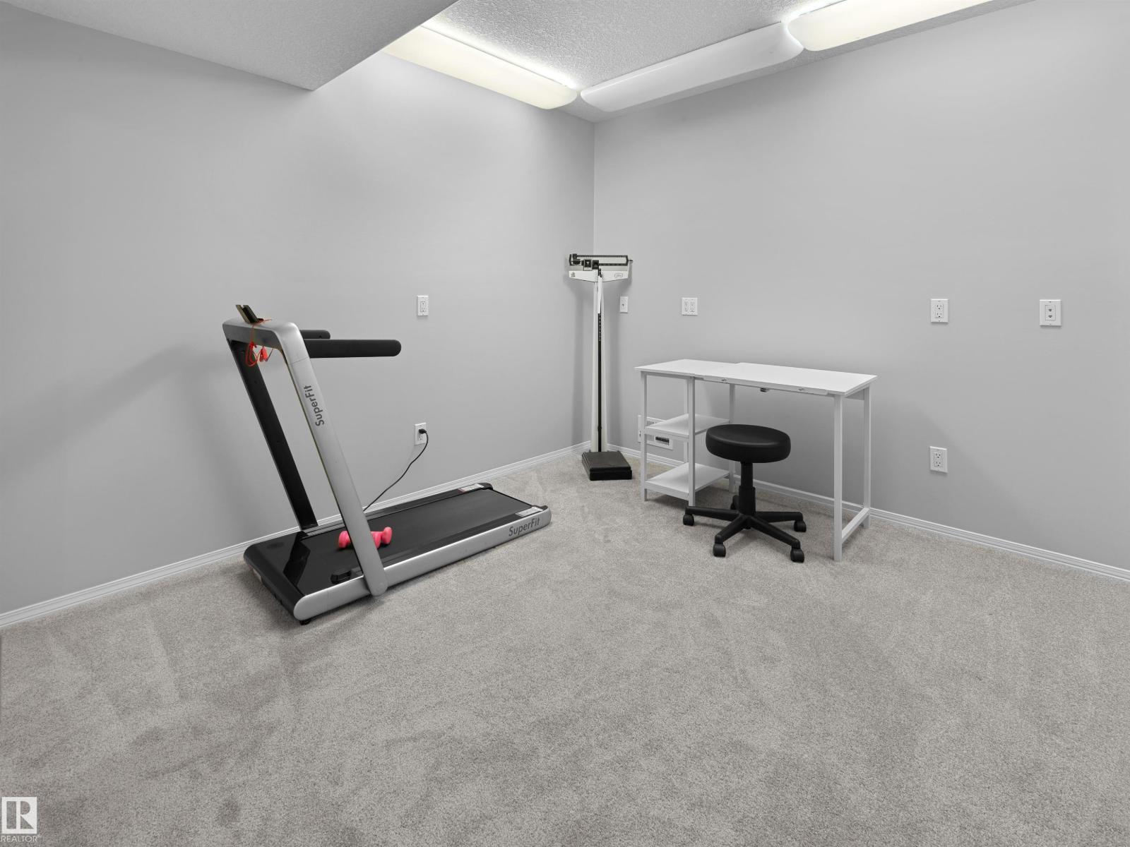 #124 215 BLACKBURN DR E SW - 24