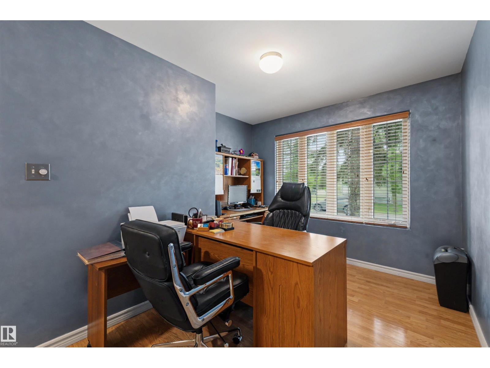 15310 108 AV NW - 21