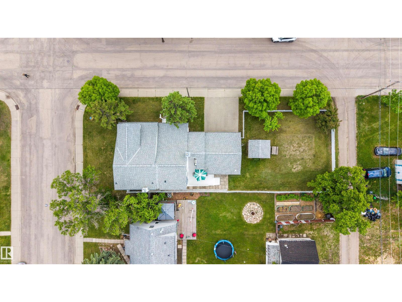 15310 108 AV NW - 56