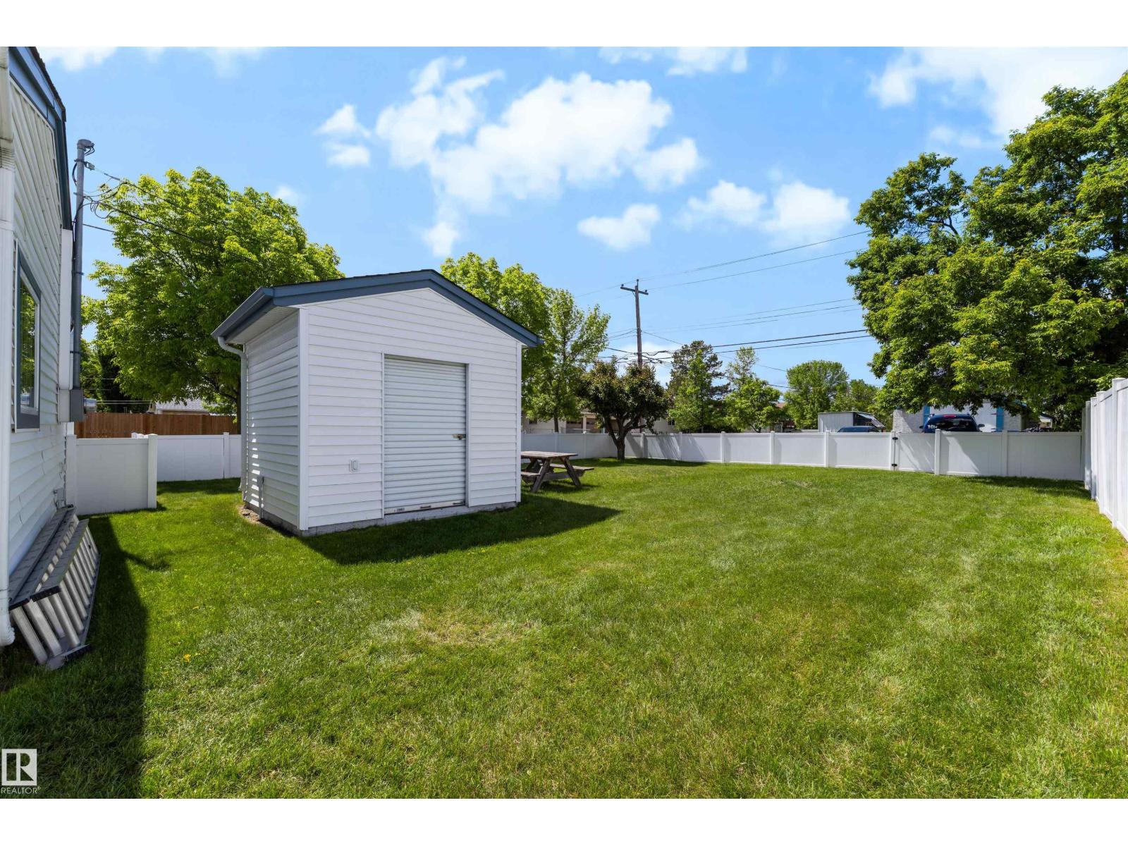15310 108 AV NW - 53