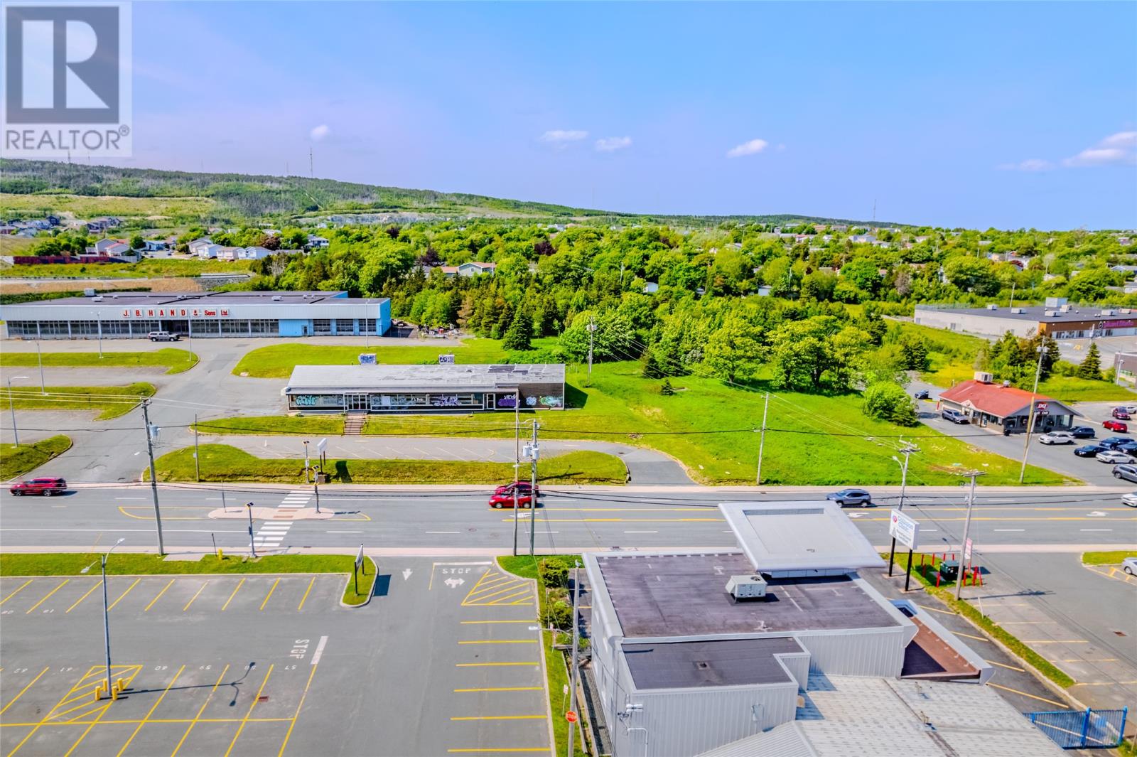 680-686 Topsail Road thumbnail 26