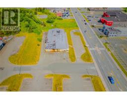 680-686 Topsail Road thumbnail 14