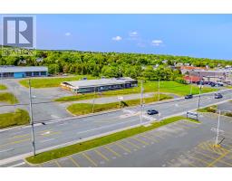 680-686 Topsail Road thumbnail 25