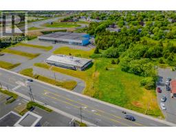 680-686 Topsail Road thumbnail 7