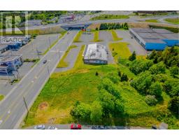 680-686 Topsail Road thumbnail 9
