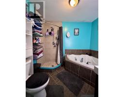 14 Riverhead Road thumbnail 11